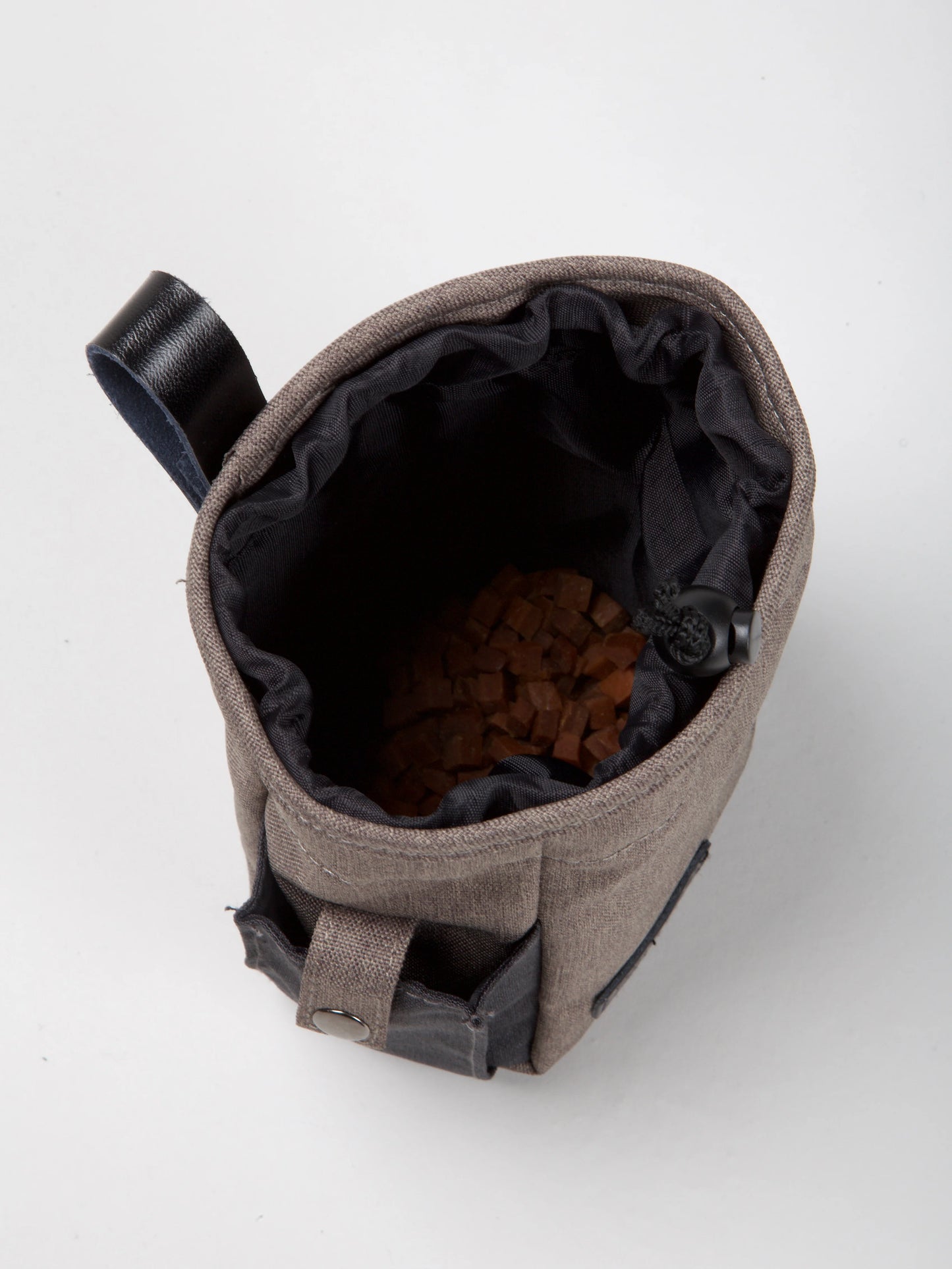 Nordog Tenne the treat bag