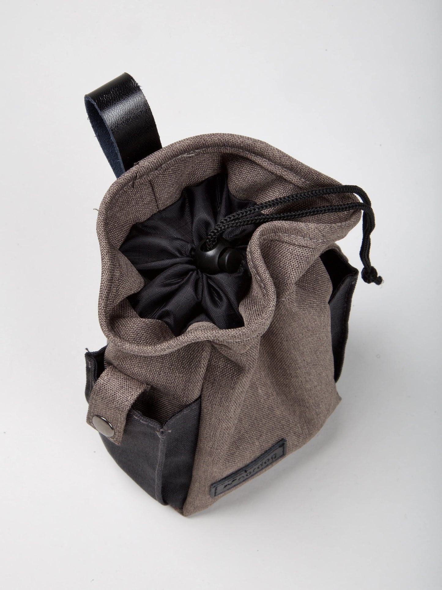 Nordog Tenne the treat bag